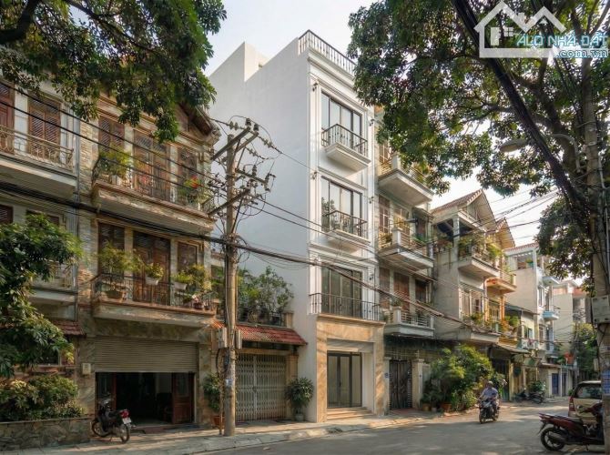 Ngõ Thông Ô Tô Qua Nhà, CC Mini 500tr/năm. Vũ Tông Phan, Thanh Xuân. 55M 6T Mt3,6m Giá 18+