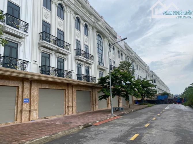 Bán nhà xây thô 5 tầng liền kề mặt 287 Đông Đô Việt Đoàn dt 90m mt 5m giá 6.5 tỷ