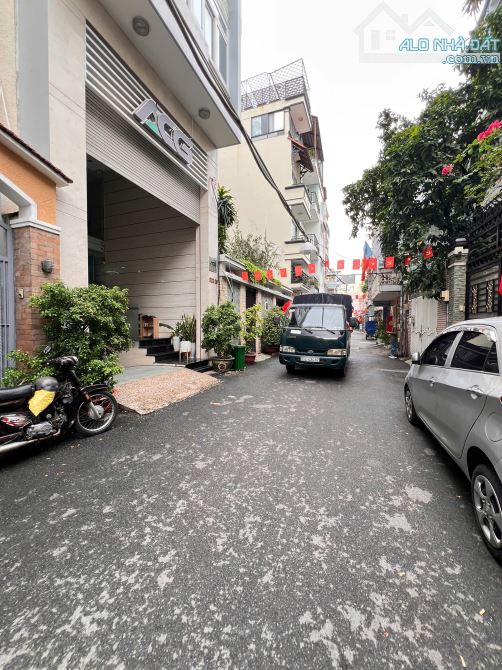 Bán tài sản CHDV Hẻm Xe Hơi đường Nguyễn Trãi, P3, Quận 5 (DT: 4x20m) HĐT 90 triệu, 25Tỷ
