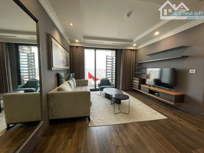 Bán chung cư HDI Lê Đại Hành, 101m2, 25 tỉ, 3 phòng ngủ, 2 vệ sinh, tiện ích đỉnh, nội thấ