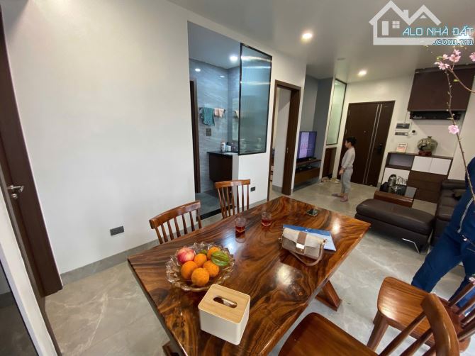 BÁN CHUNG CƯ CĂN GÓC TÒA B6A – MẶT PHỐ NGUYỄN CHÁNH, CẦU GIẤY. 82M² – 3PN. 6,18 TỶ