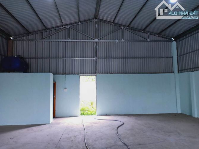 Bán Kho Xưởng Bình Trị Đông, 750m2, ngang 20 dài 35m, kho + nhà 3 tầng, đường ô tô 8m