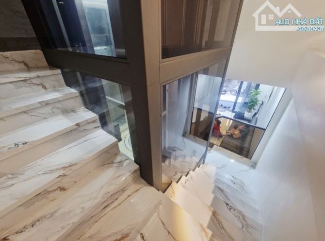 NHÀ MỚI XÂY - CÓ THANG MÁY - ĐÀO XUYÊN, ĐA TỐN - CẠNH VINHOMES OCEAN PARK GIA LÂM