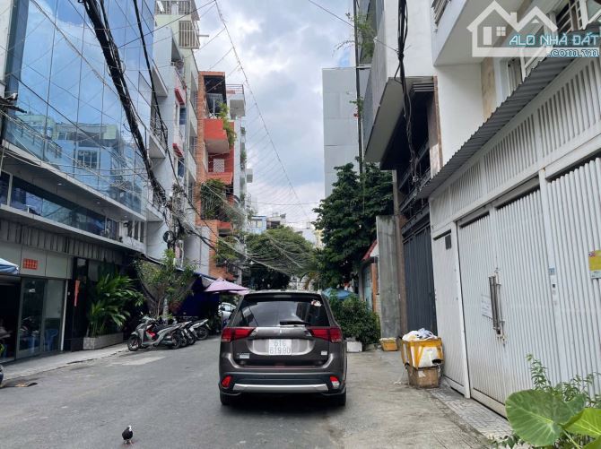 Bán nhà 322/* An Dương Vương, P4. DT 5m x 20m, trệt - 2 lầu, giá 20 tỷ TL