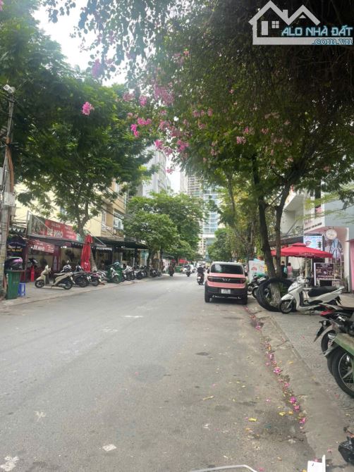 Bán đất mặt tiền Hà Bổng sát biển Mỹ Khê | 234m² | Dòng tiền 130 triệu/tháng | 90 tỷ TL