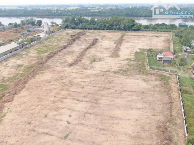 Bán đất ngoài khu công nghiêp phước đông , huyện cần đước ,Tỉnh Long An