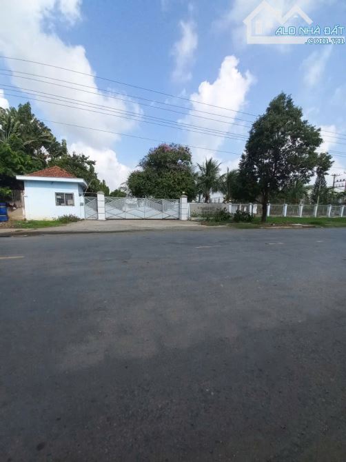 Bán kho xưởng ngoài khu công nghiêp cần đước , Tỉnh Long An