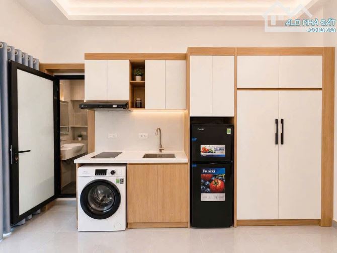 NỢ BANK CẦN BÁN GẤP TÒA CHDV MỖ LAO 110M2 8 TẦNG 26PKK DÒNG TIỀN KHỦNG