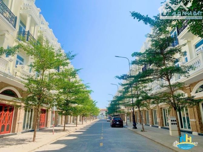 🏡 GIÁ 9×TR/M².NHÀ MỚI 3 TẦNG KDC ICON CENTRAL – ĐƯỜNG D1 – PHƯỜNG DĨ AN, TP.HCM
