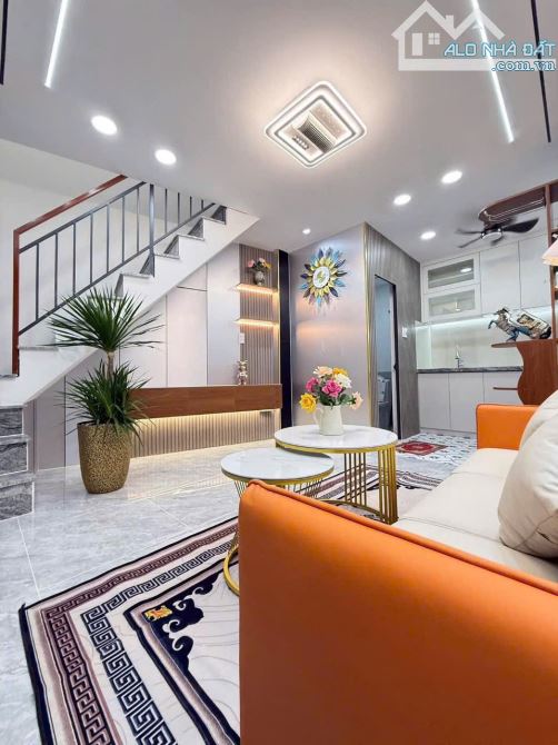 NHÀ GẦN CHỢ ĐƯỜNG 5 PHƯỜNG LINH XUÂN THÀNH PHỐ THỦ ĐỨC GIÁ 2,57 TỶ