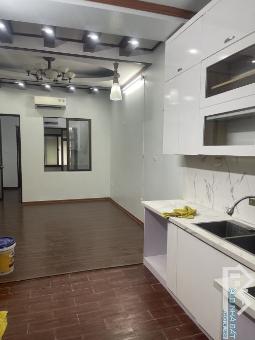 Bán căn hộ tập thể ĐH Công Đoàn, Tây Sơn, 38m2, đầu tư giữ tiền, 2,4 tỷ