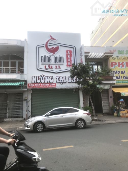 7mx20m - Bán mặt tiền Lạc Long Quân, P8, Tân Bình - Hạ 4 tỷ từ 28 tỷ về 20 tỷ còn TL