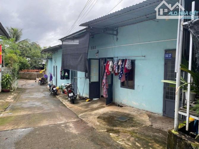 280m² mặt tiền 26,5m Dãy trọ và 1 nhà cấp 4 đang cho thu nhập 13tr/tháng Giá 4 tỷ 500 tr