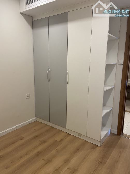 Cần bán chung cư căn hộ Khánh Hội 1 Quận 4, diện tích 56m², 2PN, 2wc giá bán 4.2 Tỷ/căn, n