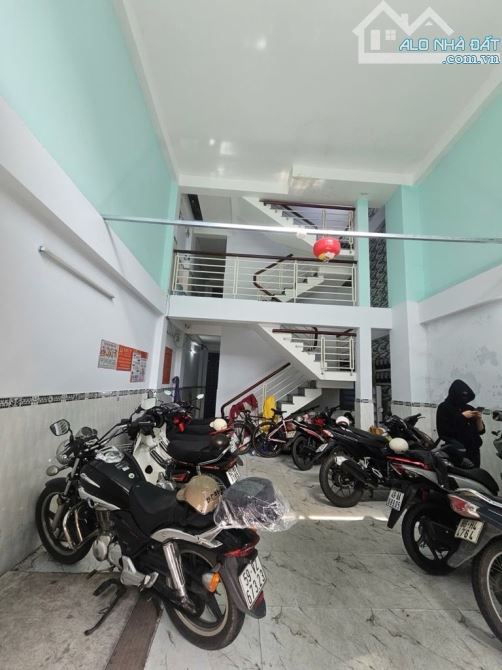CHDV 10 PHÒNG , 5 TẦNG ( 5 x 16M ) – HẺM 8 M , QUANG TRUNG AN HỘI TÂY GÒ VẤP – GIÁ 9,99 TỶ