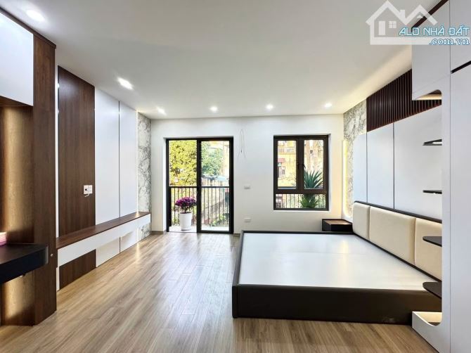 bán nhà đẹp, giải phóng, hoàng mai, cách ĐH xây dựng 500m 80Mx6TxMT5,1m nhỉnh 18 tỉ có TL