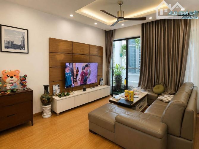 BÁN NHÀ PHÂN LÔ NGÕ 105 XUÂN LA - TÂY HỒ, 48M 5T, MT 6M, OTO VÀO NHÀ, Ở & KD, GIÁ 16 TỶ