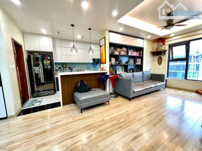 SIÊU PHẨM ĐỘC NHẤT KHU VỰC_ĐẤT PHÂN LÔ BIỆT THỰ TƯ ĐÌNH