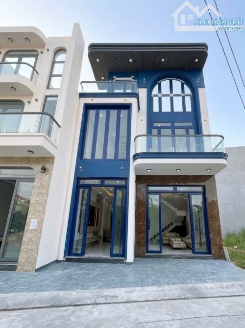 💒Bán biệt thự mini 7x18m full nội thất, cách ĐT 826 chỉ 50m, giá 3.6 tỷ