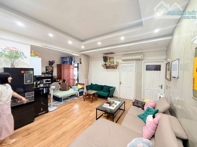 Hơn 6,3 tỷ Chung cư 54 Hạ Đình 80m Tầng trung Thanh Xuân 2N 2Wc