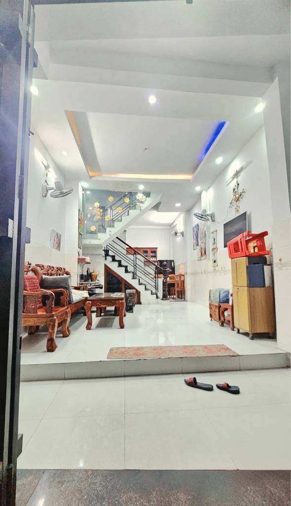 Bán nhà hẻm xe hơi Đường số 8B Bình Tân, 3 tầng BTCT 3PN 4WC, sát chợ Bình Long, chỉ 4.99 tỷ