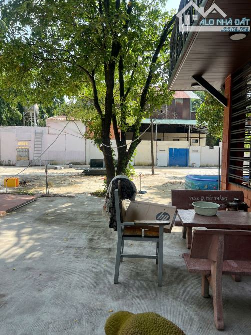 BÁN GẤP XƯỞNG CÓ DT ĐẸP. 4010M2 THỔ CƯ 990M2.