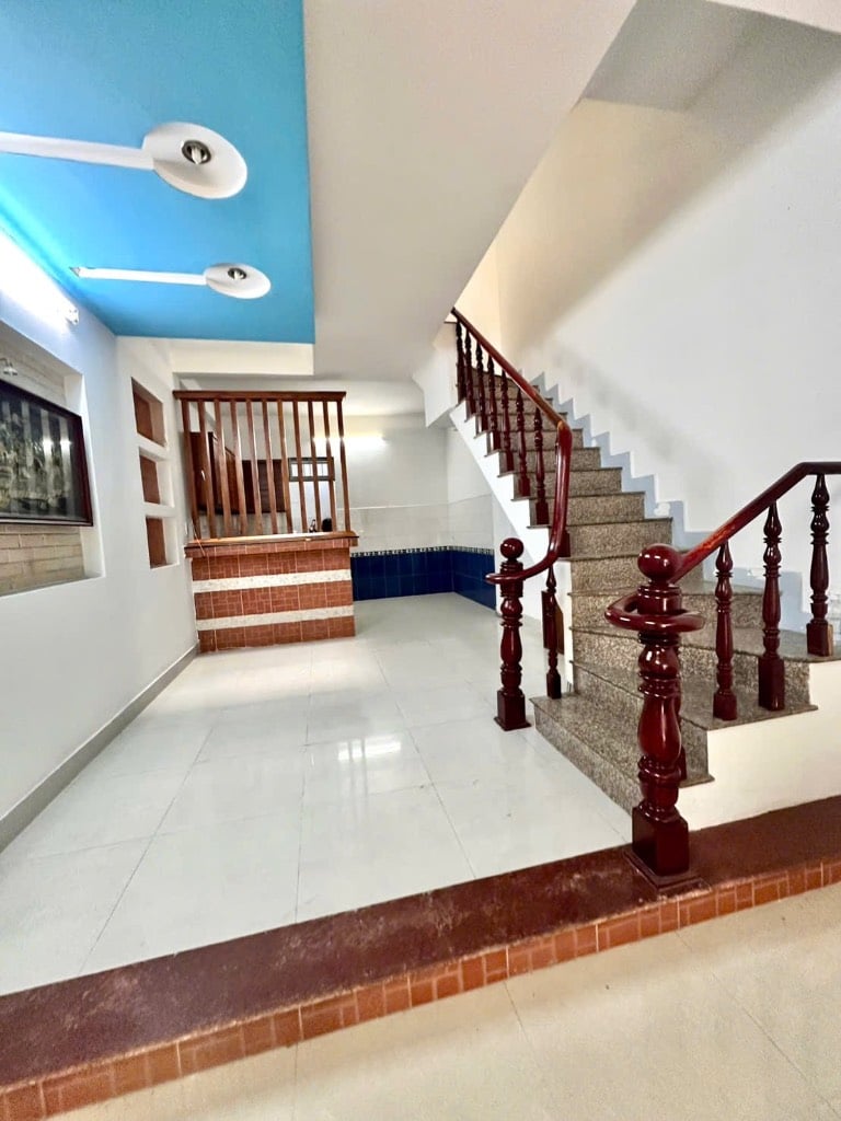 Bán nhà 4 tầng Quang Trung, Gò Vấp, hẻm xe hơi 6m, 4x15m chỉ nhỉnh 7 tỷ