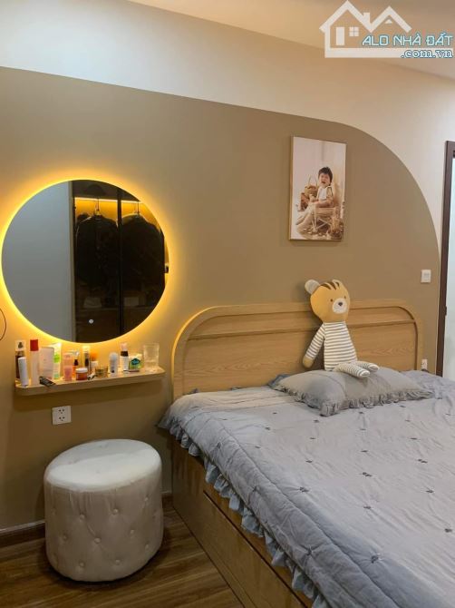 Bán gấp! Giá hời thị trường. Chung cư Golden Amor B6 Giảng Võ, 74m2, 2PN2WC giá hơn 10 tỷ