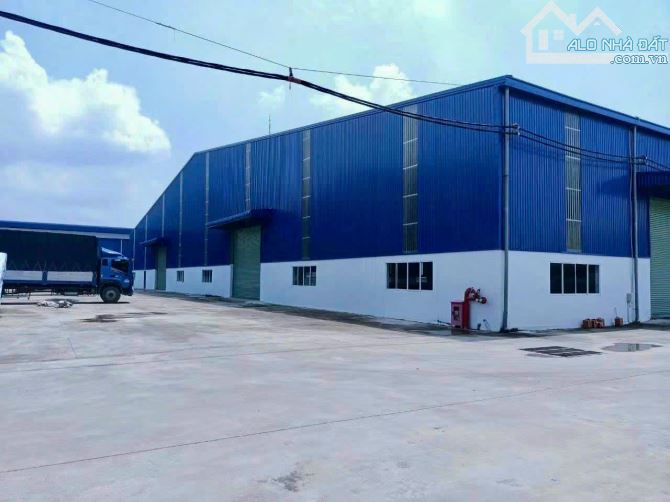 Bán nhà xưởng góc 2 mặt tiền Qui Hoạch SKC, Hố Nai 3, Trảng Bom, 10.000m2, giá 65 tỷ.