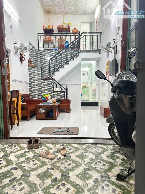 🛑 Căn nhà 2 mặt hẻm thoáng mát quanh năm chỉ hơn 1ty7