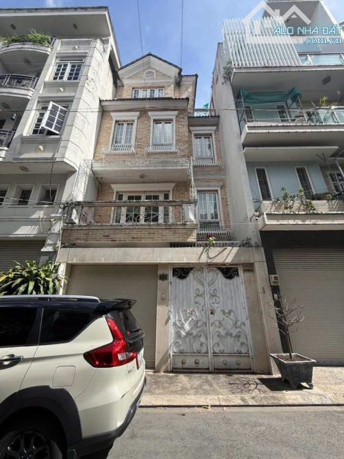 Sốcccccc!!! Chỉ Với 4tỷ950 Sở Hữu Ngay Căn Nhà Đường Nguyễn Văn Cừ,P.Chợ Quán,Quận 5.SHR.