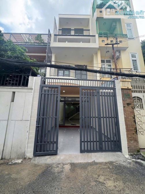 Nhượng lại nhà Mặt tiền kinh doanh Nguyễn Hiền, Q3 cho thuê 23triệu/tháng. Chốt 3Tỷ720