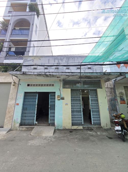 Dãy trọ 7.5x21m - Phạm Văn Chiêu phường 9 Gò Vấp - Hẻm xe hơi tránh - Hẻm thông