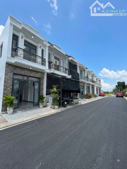🌳Chỉ 1.5 Tỷ sở Hữu ngay nhà 5x10m - Đường ô tô né nhau gần KCN Cầu Tràm