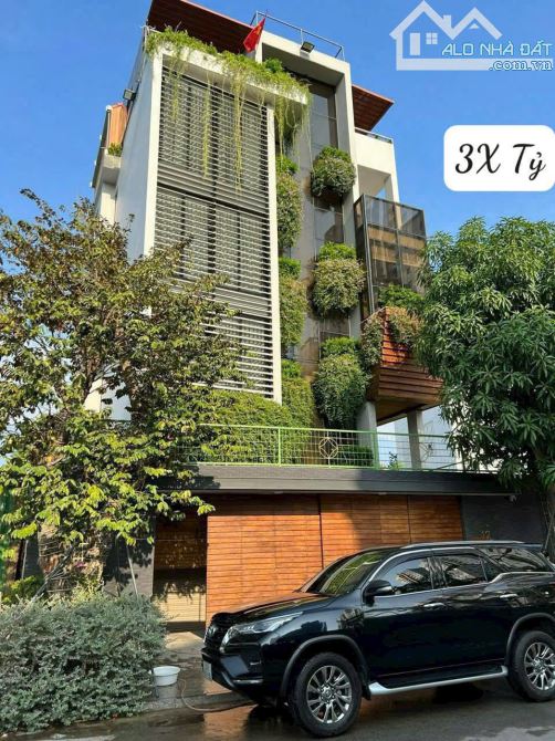 Biệt thự Châu Âu khu K300, Tân Bình, DT: 12x17m, 3 tầng full nội thất. Giá 20 tỷ