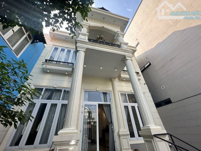 Biệt thự MT Tam Châu – Dt 427m² (8.2-16.4 x 34m) x 2 tầng – Ngay BV Thủ Đức