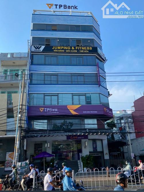 BUILDING 13x25m 8 lầu HĐT 220tr/tháng ~ 3,1% giá chỉ 83 tỷ