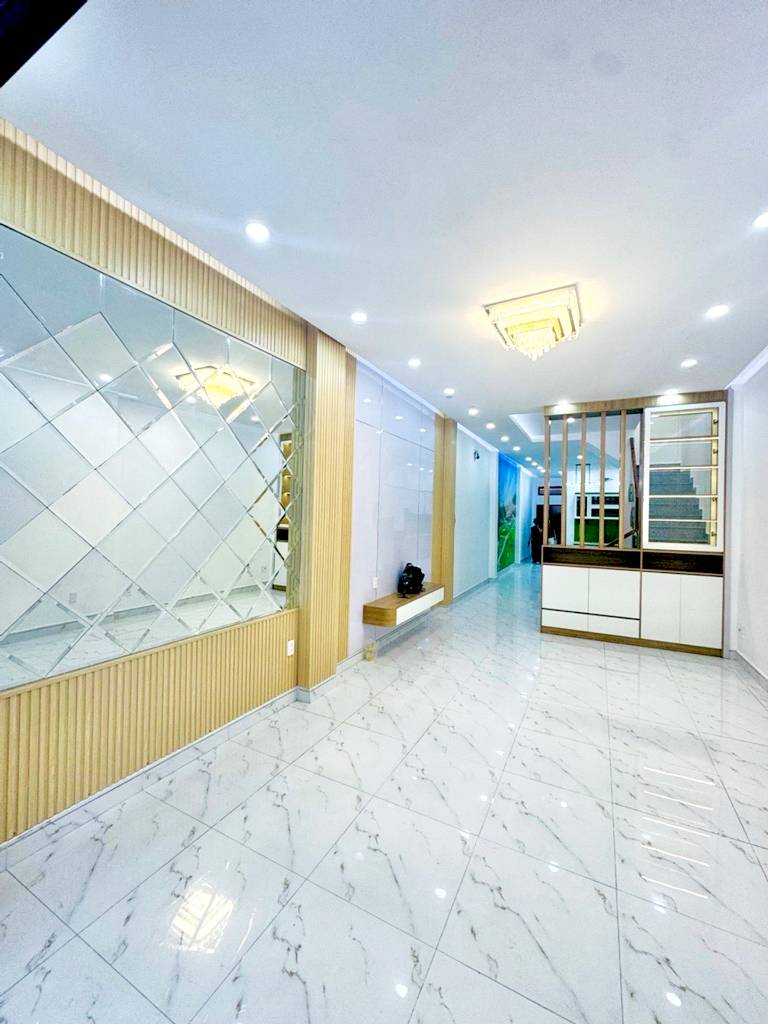 Bán nhà 3 tầng mặt phố Tên Lửa, Bình Tân, dt 76m² vị trí đẹp, giá 7.6 tỷ
