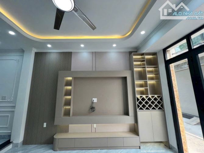 BÁN NHÀ 3 TẦNG KIẾN THIẾT – SỞ DẦU, HỒNG BÀNG NHÀ ĐẸP GIÁ TỐT TRUNG TÂM SỞ DẦU 3,45 TỶ