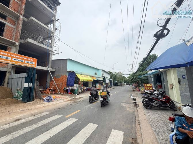 MT Hàng Tre – 16 phòng trọ – Dt 420m² (4.5-15 x 37m) – Dòng tiền ổn định