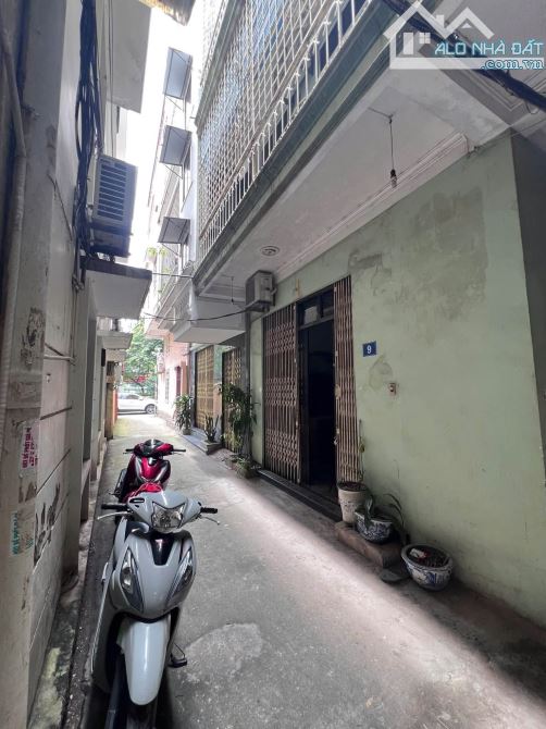 BÁN NHÀ LÔ GÓC 3 THOÁNG 13 TỶ 45m 4 TẦNG MT 5m Ô TÔ 4 CHỖ ĐỖ CỬA NGUYỄN PHONG SẮC CẦU GIẤY