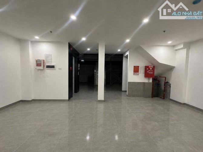 CHUNG CƯ MINI TÂN MAI - HOÀNG MAI: 79M², 7 TẦNG THANG MÁY, 18 PHÒNG, 100TR/THÁNG, 22.88 TỶ