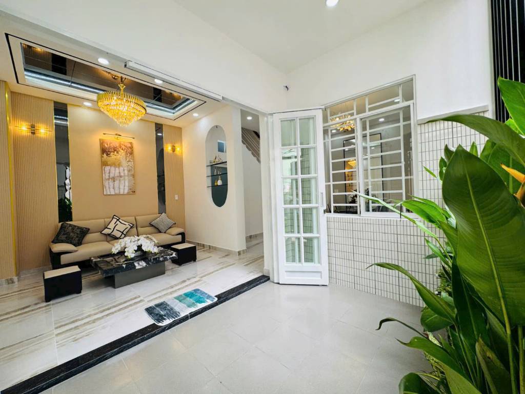 BÁN NHÀ MẶT TIỀN ÂU DƯƠNG LÂN QUẬN 8, NHÀ MỚI 4 TẦNG, NGANG SIÊU RỘNG 6M, CHỈ 7,48 TỶ
