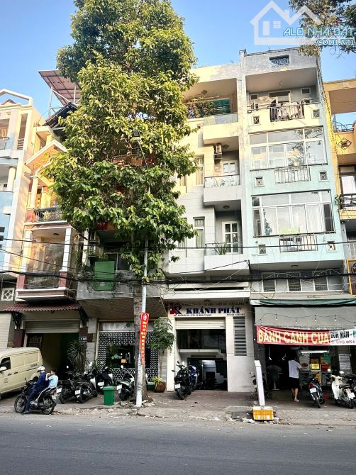 23 Tỷ! Vị trí Thương Hiệu Nguyễn Gia Trí, P25, Bình Thạnh - 4x20m - Hầm Lửng 4 Lầu HDT 600