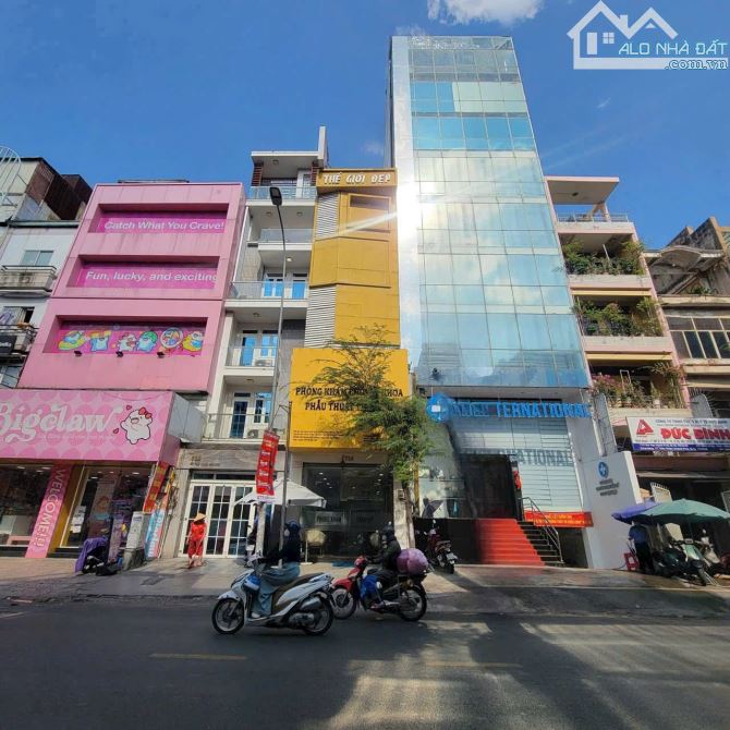Bán nhà MT Nguyễn Chí Thanh, Quận 5, DT: 6.6x30m, 5 tầng, HĐT 150tr/tháng, Giá 75 tỷ.