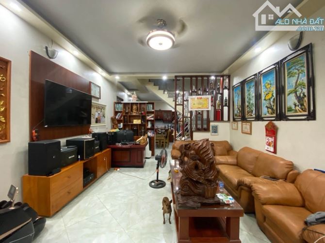🏡 CẦN BÁN NHÀ – CỔ LOA – NGÕ THÔNG -OTO ĐỖ CỬA 📐 Diện tích: 76 m² 📏 Mặt tiền: 5 m 📏 Ch