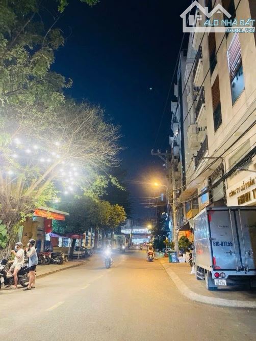 Bán căn biệt thự mặt phố đường số, nay là hẻm 416 Dương Quảng Hàm Gò Vấp ( 6 x19 )