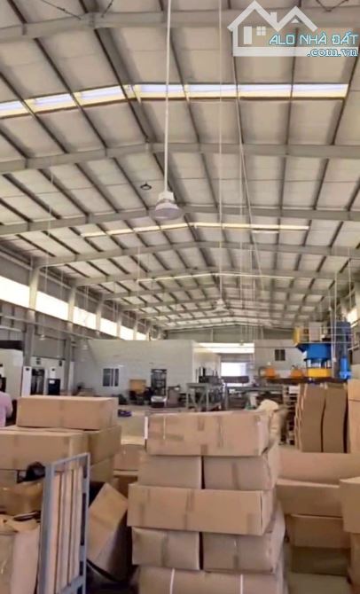 Bán kho xưởng 3000m2 CCN Hải Sơn Đức Hòa Đông, Đức Hòa, Long An