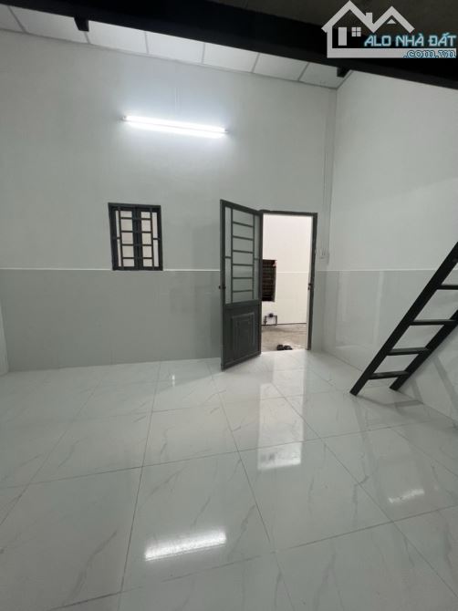 💥GIẢM 600TR_DÃY TRỌ 5 PHÒNG MỚI XÂY_140M²_THU NHẬP 15TR/THÁNG_CHỈ CÒN 6.9TỶ💥