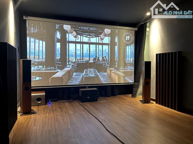 Hạ bán gấp 5 tỷ còn 17 tỷ TL Villa view thông Khe Sanh Đà Lạt 200m2